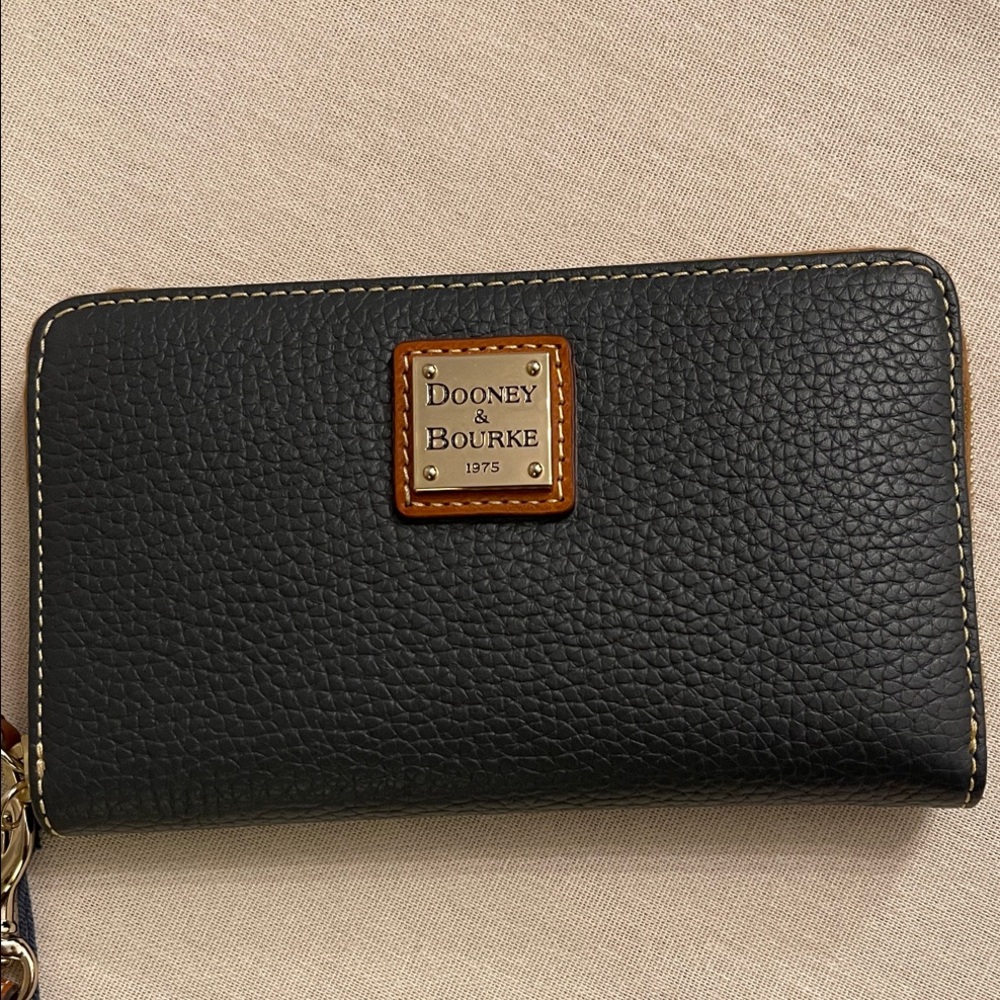 Dooney & Bourke Slate Gray Wristlet Clutch - Picture 3 of 10
